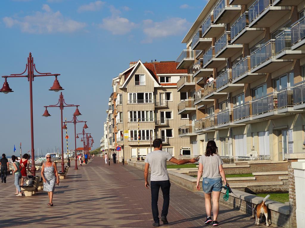 Appartement Sur La Digue - De Haan - Le Coq - Silver Beach D2 Exterior foto